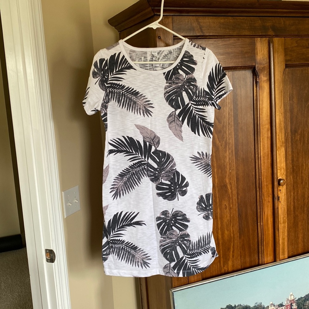 Old Navy t-shirt dress